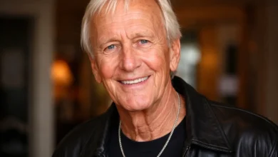 Paul Hogan: A Complete and Inspiring Story of a Legendary Australian Star 7 Paul Hogan